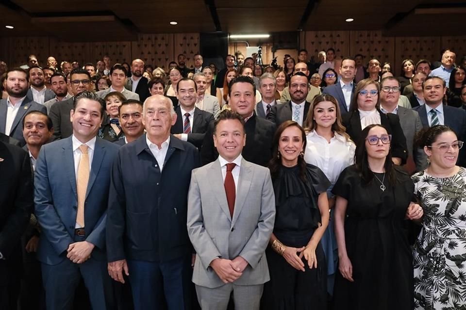 El Gobernador de Jalisco, Pablo Lemus, encabeza Presentación de Política Pública de Desarrollo de Talento y Empleabilidad con Movilidad Social.