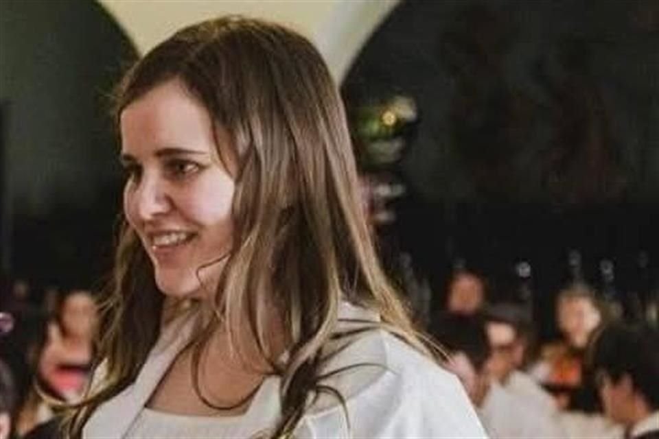 Nicole murió el 16 de septiembre en la madrugada después de sentirse mal al estar presente en una cirugía y desmayarse.