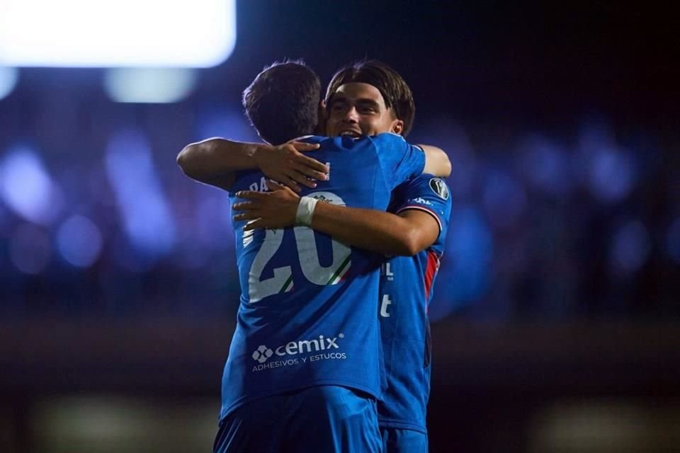 José Paradela y Luka Romero fueron anotadores en el duelo ante Bravos, además hicieron una pared que derivó en el tercer gol celeste.