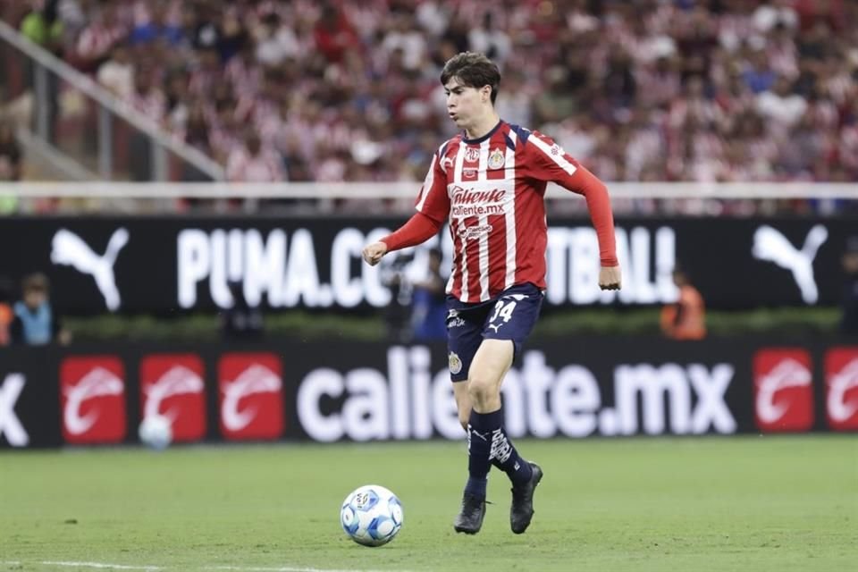 Armando 'Hormiga' González es el goleador de las Chivas en este torneo con 4 tantos.