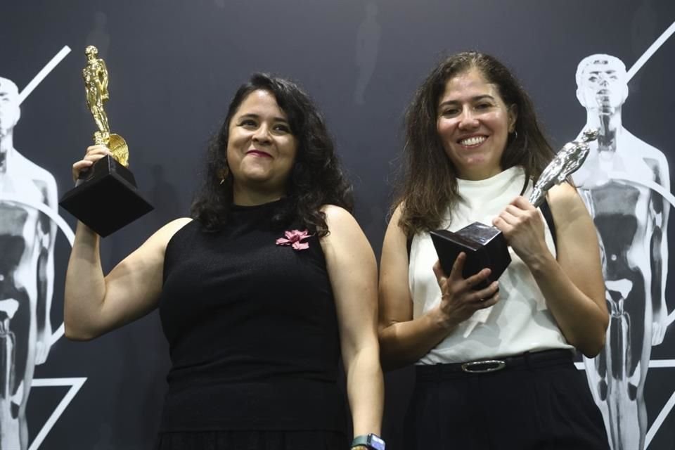 El premio a Mejor Dirección correspondió también a Rondero y Valadez, por Sujo.