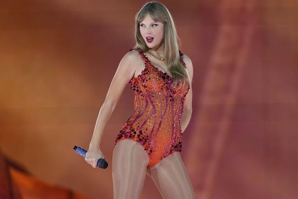 De acuerdo con analistas, Swift tiene el prestigio y la popularidad necesarios para realizar este espectáculo e incluso para recibir alguna remuneración especial.
