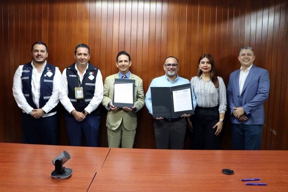 Para reconocer a fallecidos sin identificar, el Instituto Jalisciense de Ciencias Forenses firmó un convenio con la Fiscalía de Colima.