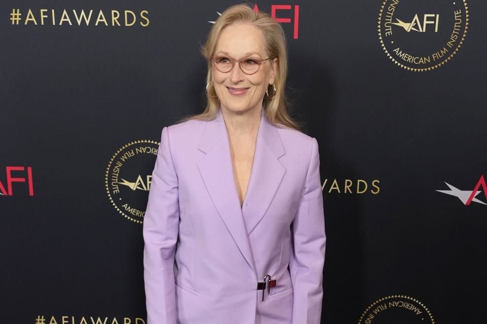 Más de 400 artistas, entre ellos Meryl Streep y Tom Hanks, firmaron una carta abierta criticando la suspensión del comediante Jimmy Kimmel.
