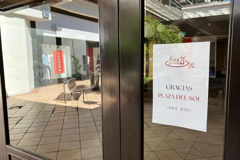 Boca 21 Deli fue fundada por Luisa Cantú, quien incluyó algunas recetas de su madre, originaria de Bilbao, España.