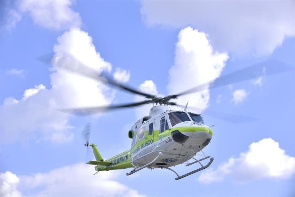La tarde de este lunes se desplegó un operativo de búsqueda en la serranía de San Sebastián del Oeste, donde al parecer cayó un helicóptero.