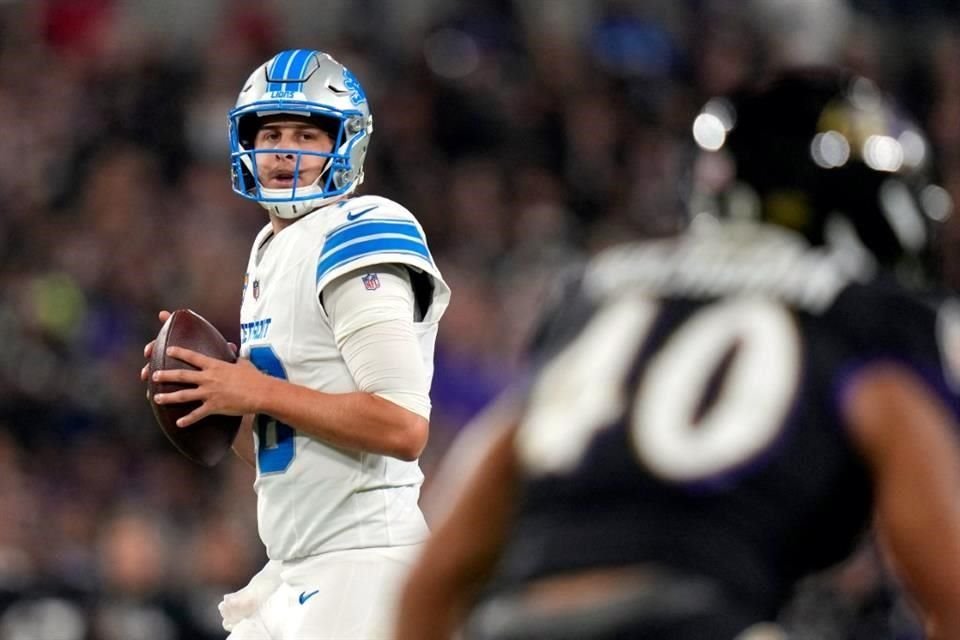 Jared Goff terminó con 202 yardas por aire y una anotación.