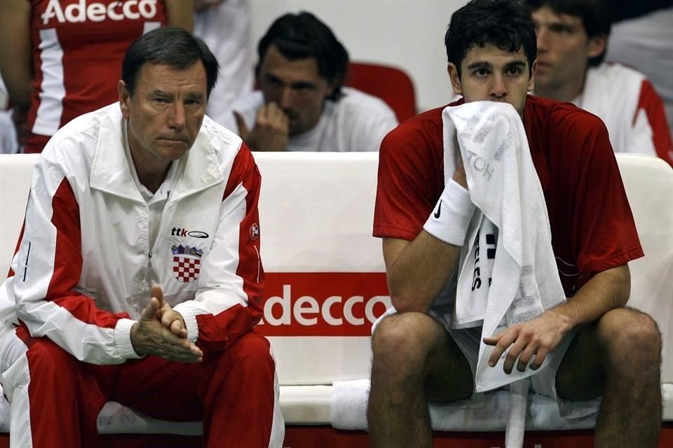 Pilic fue capitán croata en la Copa Davis.