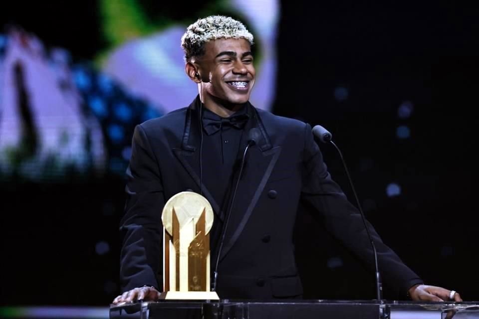 Lamine Yamal ganó el Premio Kopa por segunda vez.
