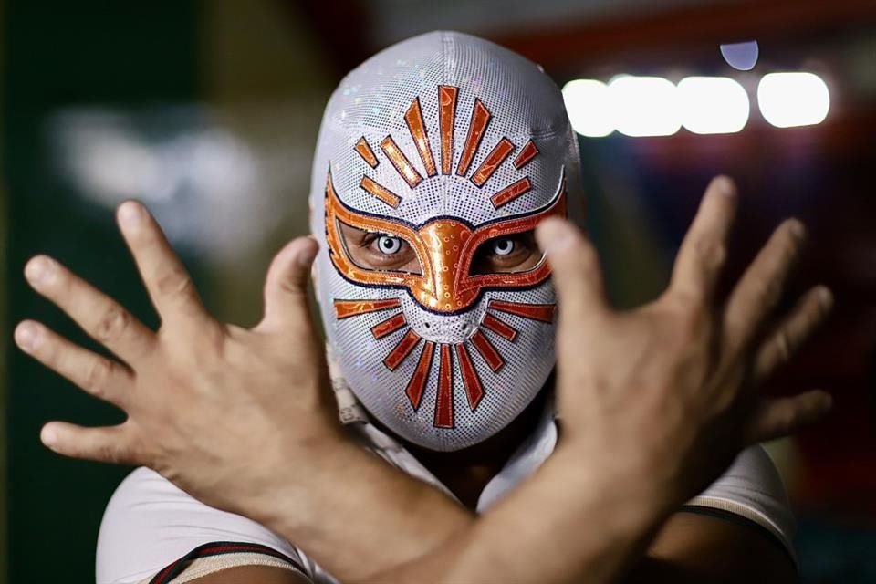 Místico se mantiene como uno de los mejores luchadores del orbe.