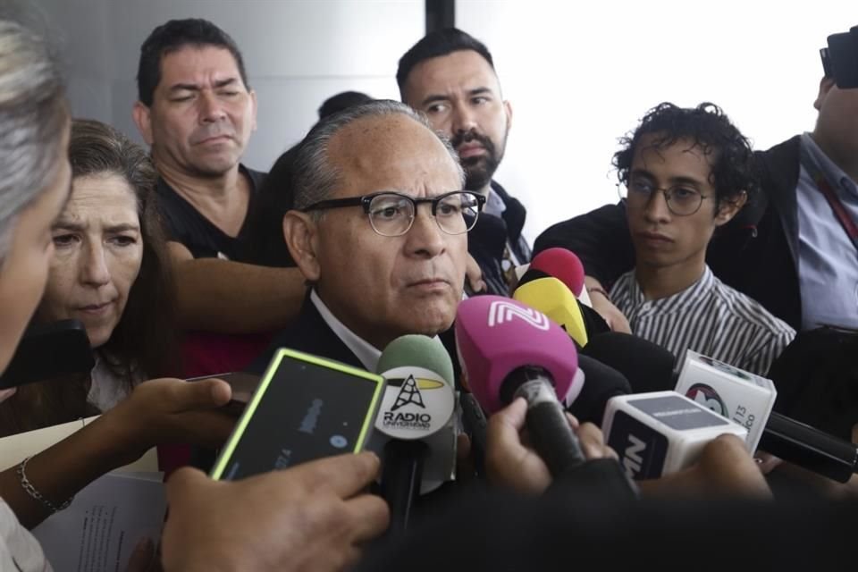 Héctor Raúl Pérez Gómez, Secretario de Salud de Jalisco.