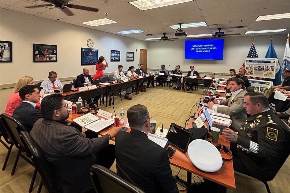 Gabinetes de seguridad de México y EU anunciaron la creación de grupo de trabajo para realizar acciones preventivas contra el huachicol.