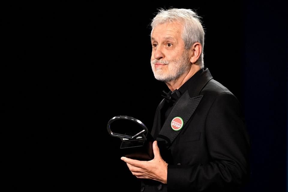 El actor español José Ramón Soroiz fue reconocido con la Concha de Plata a la mejor interpretación protagonista por su trabajo en 'Maspalomas'.