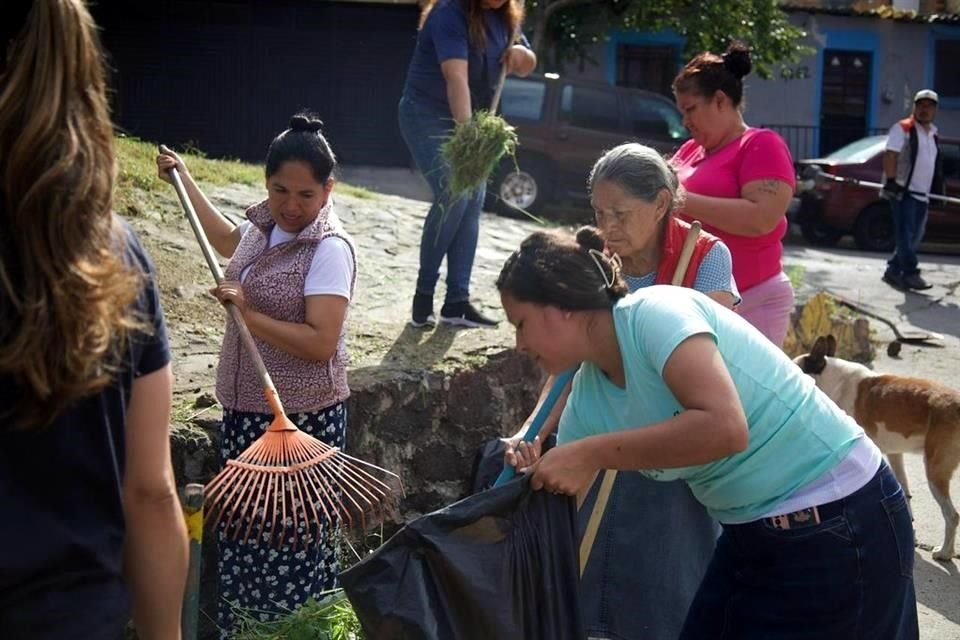 En sábados de corresponsabilidad de septiembre, vecinas y vecinos junto con el Ayuntamiento recolectaron 83.5 toneladas de basura.