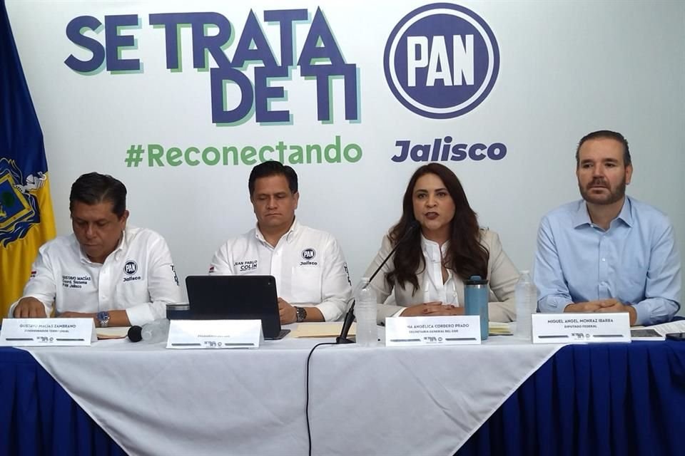 El líder del PAN en Jalisco señaló que la Presidenta de México regresó a su papel de candidata, proponiendo obras que no va a ejecutar.