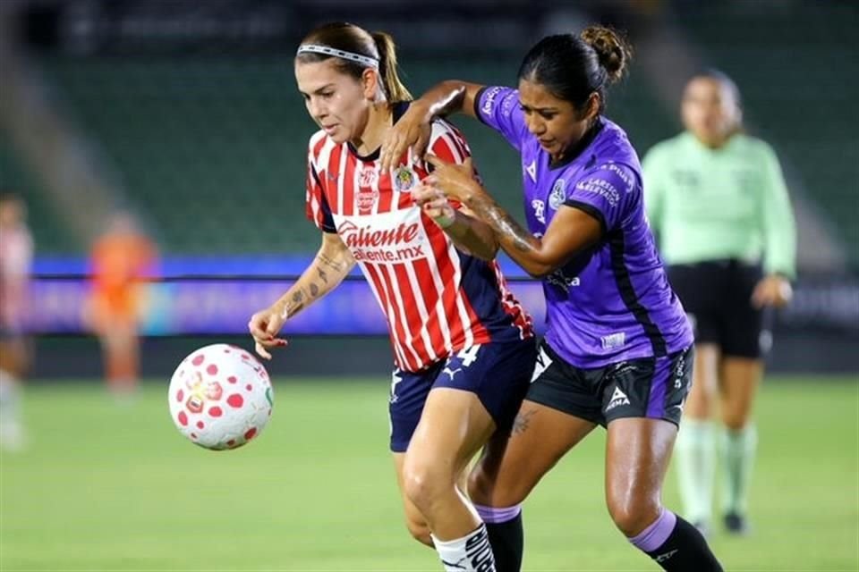 A duras penas, Chivas Femenil venció 1-0 a Mazatlán y ligó 4 victorias.