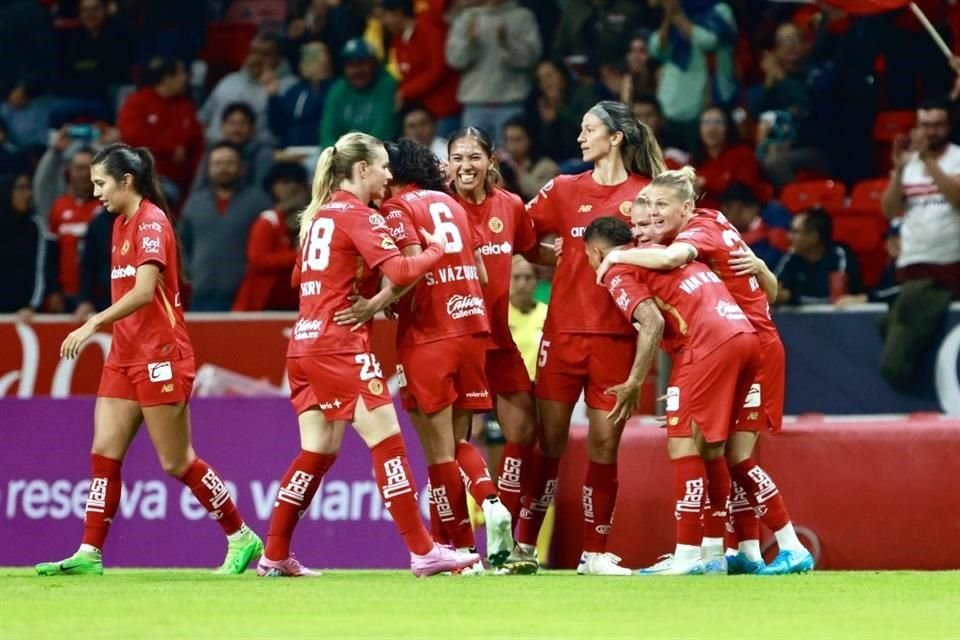 Toluca suma triunfo.