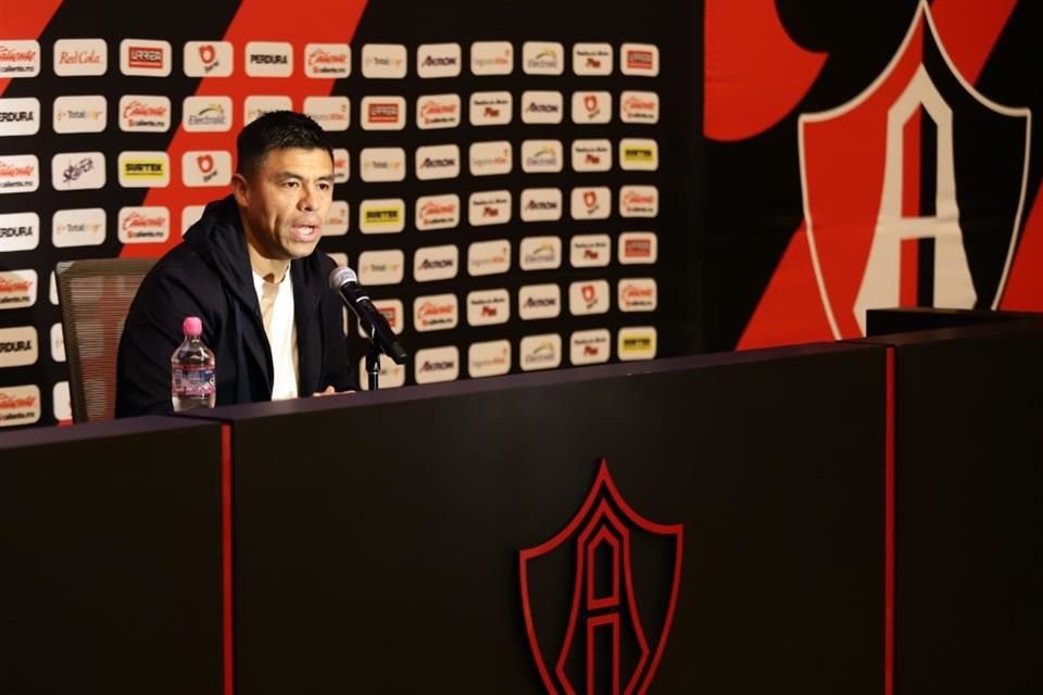 Conferencia de prensa de Gonzalo Pineda.