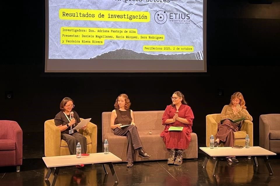 Académica del ITESO, Verónica Nieva, así como las estudiantes Daniela Magallanes, Nuria Márquez y Sara Rodríguez, presentaron la investigación.
