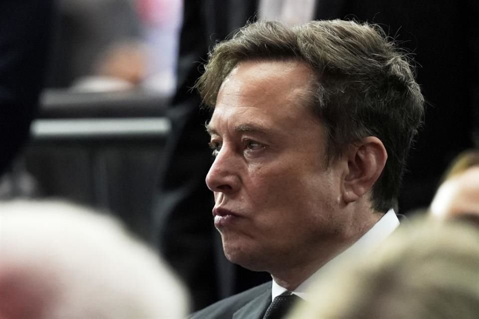 En un posteo posterior, Musk instó a sus seguidores a 'cancelar Netflix por el bien de sus hijos'.