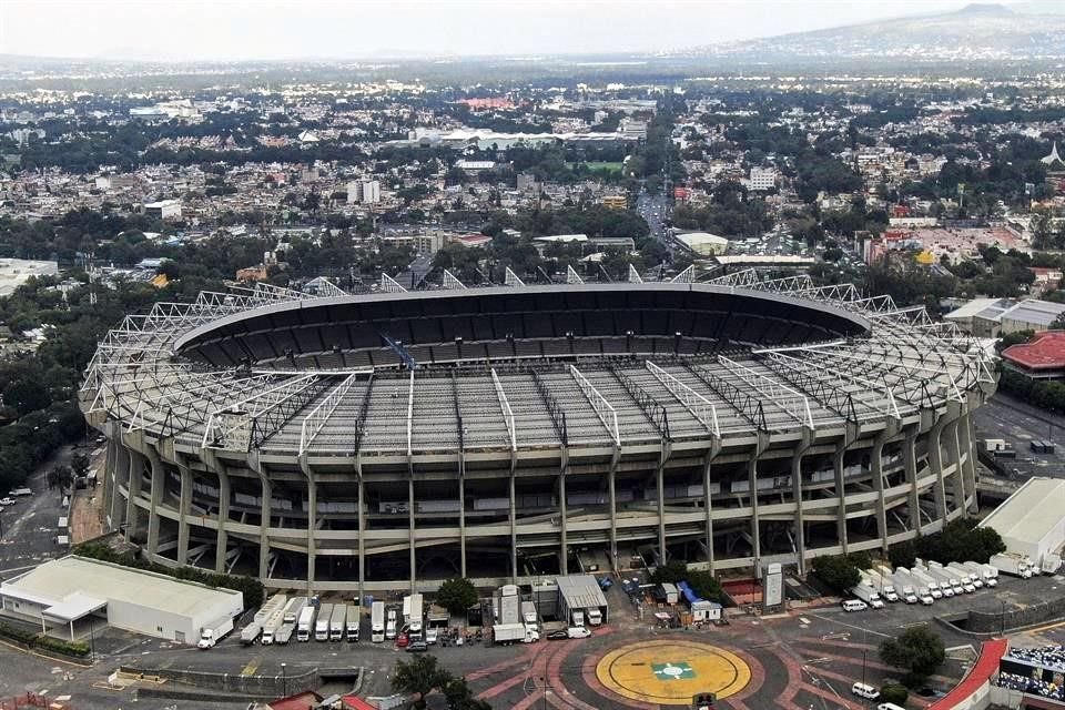 En el Azteca, y en lo que se espera sea a la misma hora, el Tri enfrentará a su otro rival de grupo.