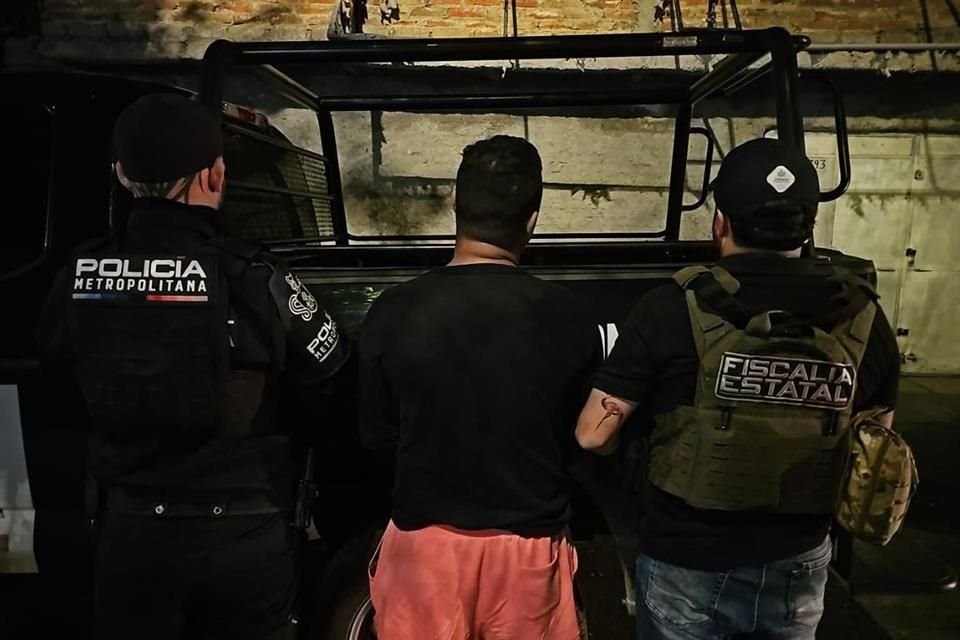 Ambos detenidos fueron puestos a disposición del Ministerio Público, quien continuará con las investigaciones correspondientes para que enfrenten el proceso legal.