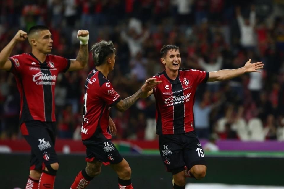 Paulo Ramírez anotó su primer gol con el Atlas.