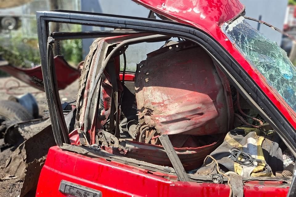 Gran susto causó en el Mercado de Abastos la explosión de la bomba de aire de una llantera móvil. No se reportaron lesionados.