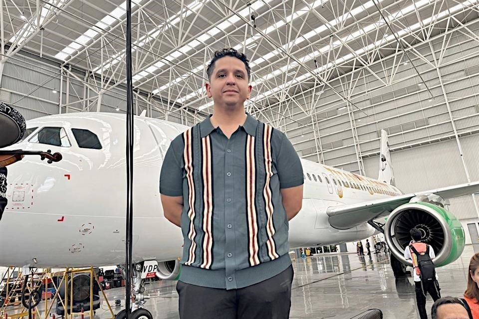 Jean Gabriel, hijo de Juan Gabriel da sus primeros pasos en la música con la convicción de no imitar a El Divo de Juárez.