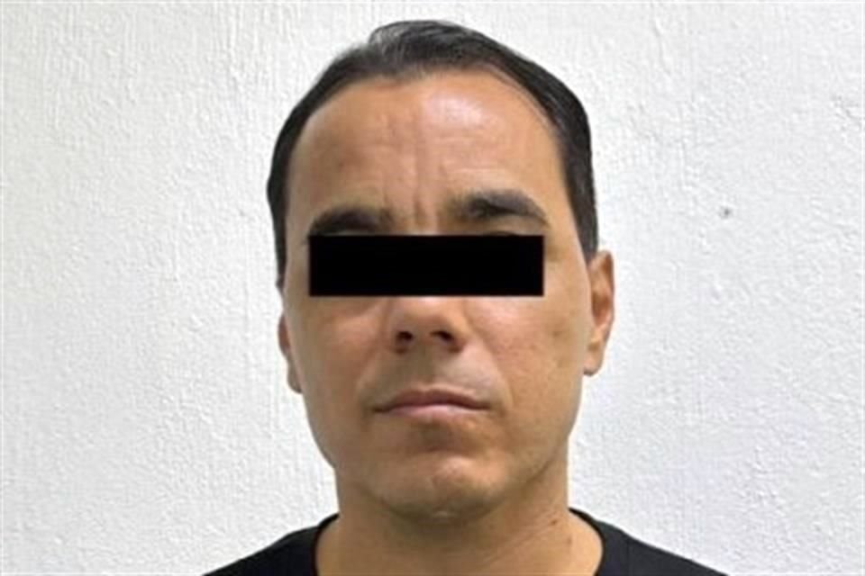 El ex futbolista Omar Bravo se quedó en prisión preventiva tras ser imputado formalmente por abuso sexual infantil agravado.