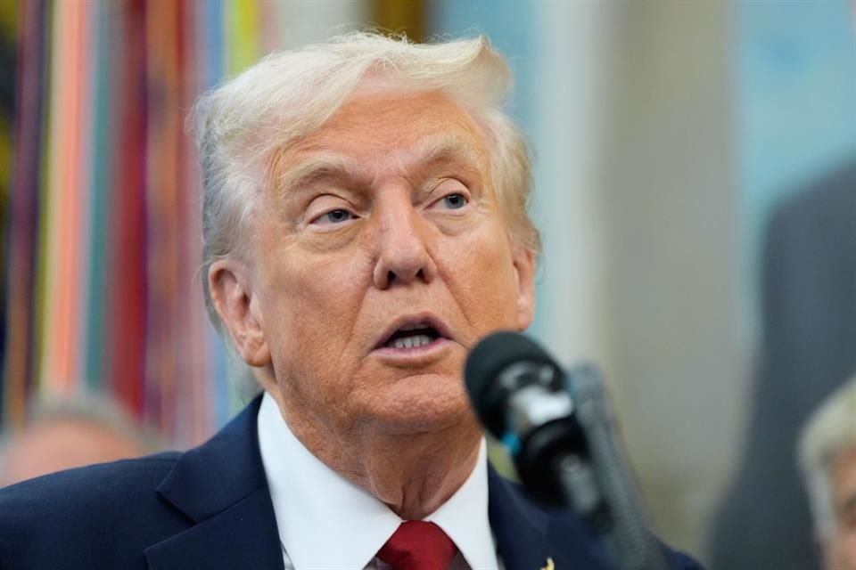 El Presidente Donald Trump abrió la puerta a negociar acuerdos comerciales separados con México y Canadá en lugar de renegociar el T-MEC.