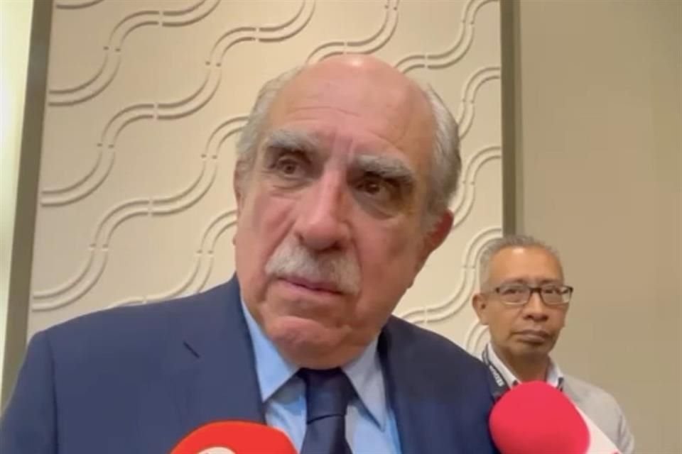 Pablo Gómez, titular de la Comisión Presidencial para la reforma electoral, recordó que, a pesar de la compra de votos en 2018, el ex Presidente López Obrador logró ganar la elección del Ejecutivo.