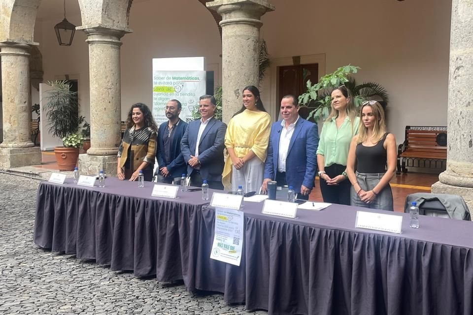 A través de 'Más Vale que Aprendas', Mexicanos Primero buscan atender la deserción escolar a nivel secundaria.
