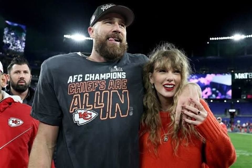 Taylor Swift reveló que Travis Kelce confundió a la esposa de Hugh Grant con Greta Gerwig durante su concierto en Londres.