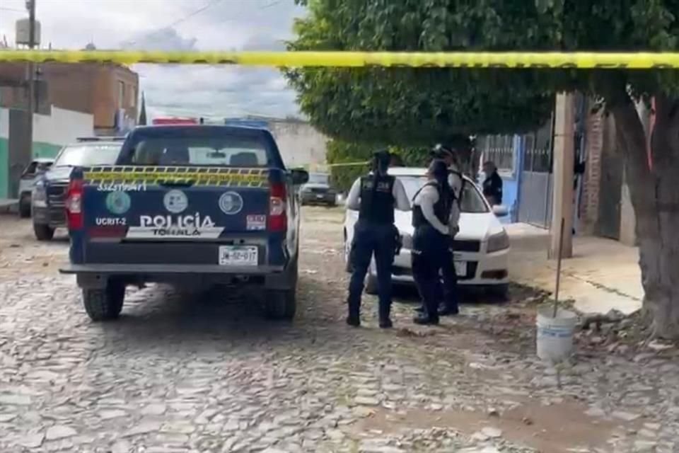 En intento de asalto dentro de una casa de la Colonia Santa paula, una adolescente de 17 años fue herida en una pierna por un rozón de bala.