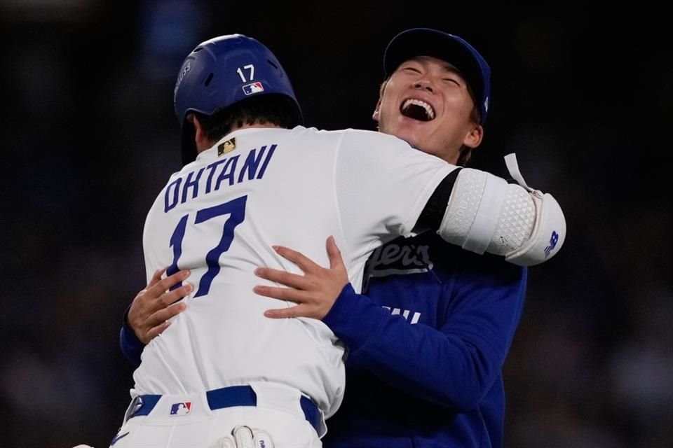 Ohtani no tuvo un buen juego pero celebró en grande el triunfo.