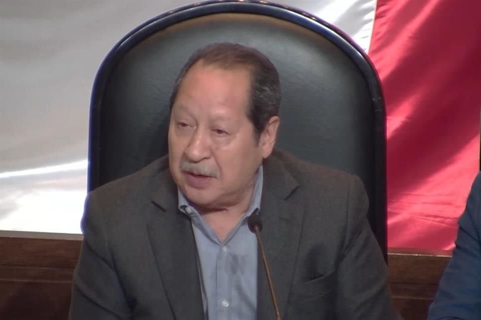 El morenista Leonel Godoy aseguró que el ex Edil nunca presentó una acusación en su contra y que la única referencia pública entre ambos fue de carácter político. 