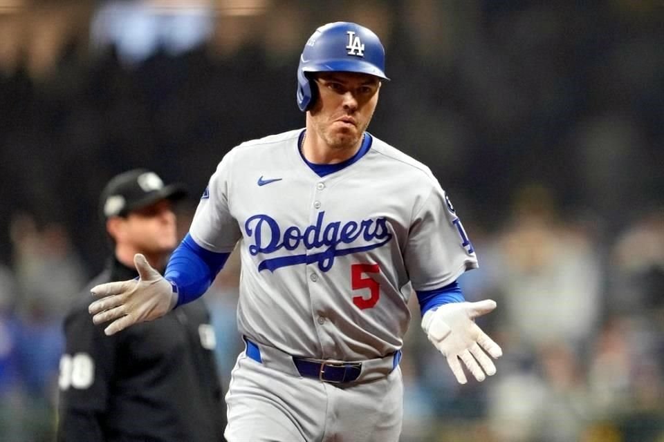 La novena angelina llegó a este partido con 8 derrotas ante Milwaukee.