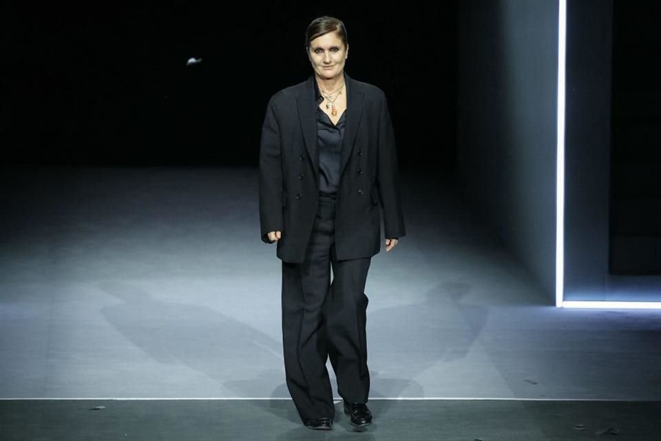 Su primera colección será presentada en la Semana de la Moda Otoño-Invierno 2026-2027 de Milán, en febrero.