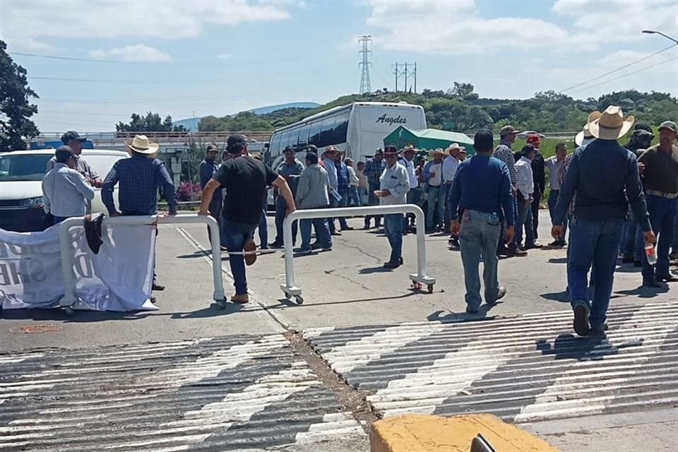 Productores de maiz acusan falta de diálogo y advierten que mantendrán las movilizaciones hasta lograr acuerdos justos para el campo.