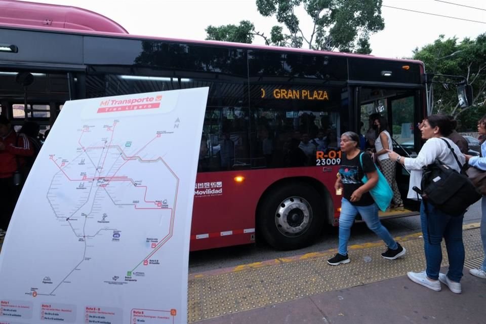 Con nuevos autobuses, la operación de la Ruta 1 de Mi Transporte Tren Ligero, promete reducir de 40 a 8 minutos su frecuencia.
