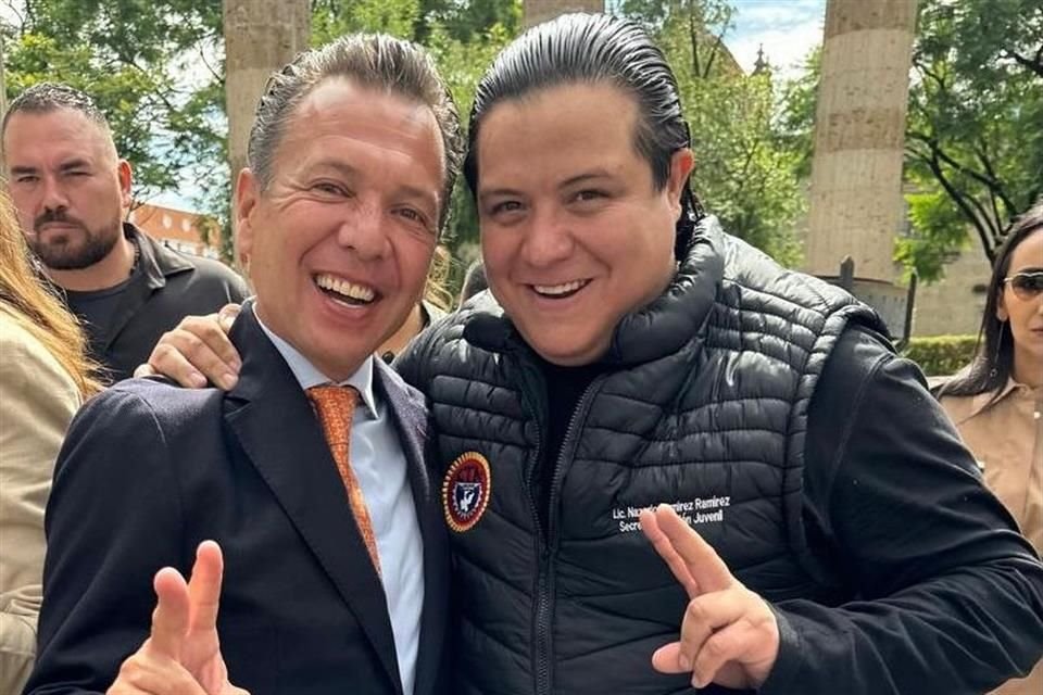 Nazario Ramírez, líder sindical transportista, y Pablo Lemus, Gobernador de Jalisco.