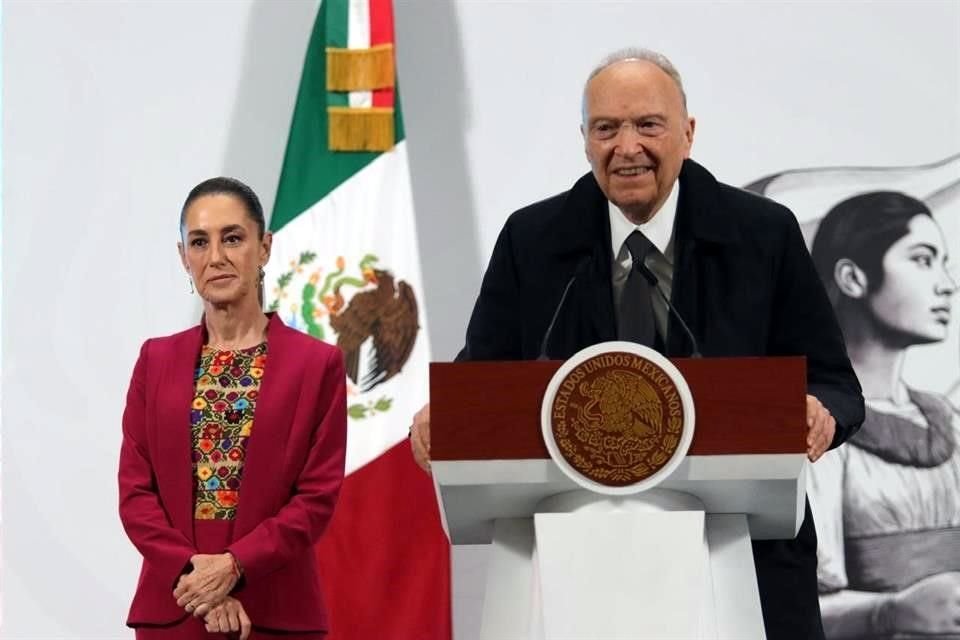 El Fiscal Gertz en la conferencia mañanera de este martes que encabezó la Presidenta Sheinbaum.