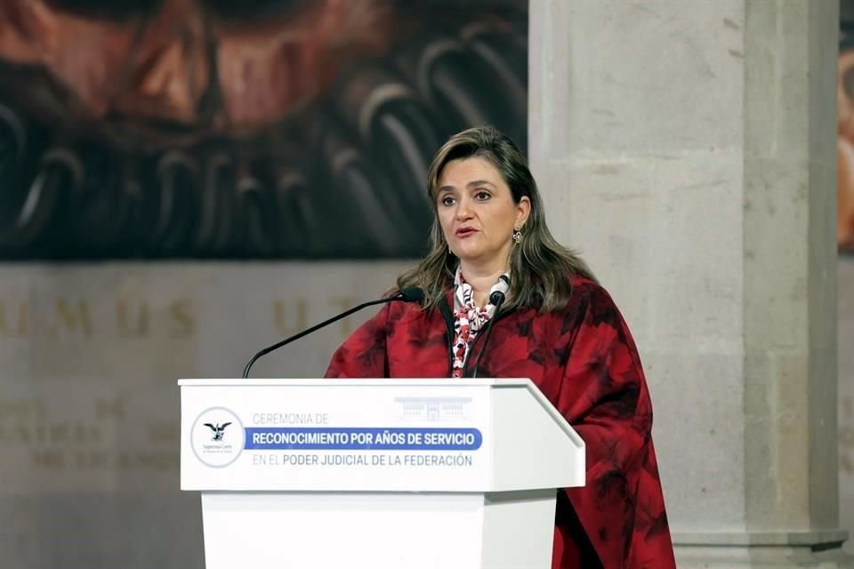La Ministra Margarita Ríos Farjat convocó a una reflexión sobre el futuro del Poder Judicial.