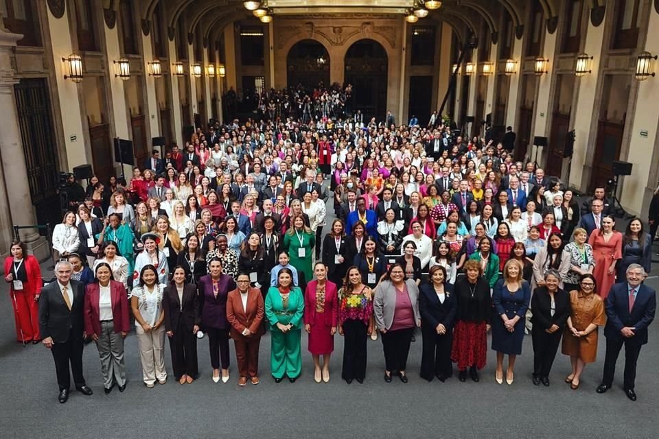 En Palacio Nacional se dio inicio a la 16 Conferencia Regional sobre la Mujer de América Latina y el Caribe.