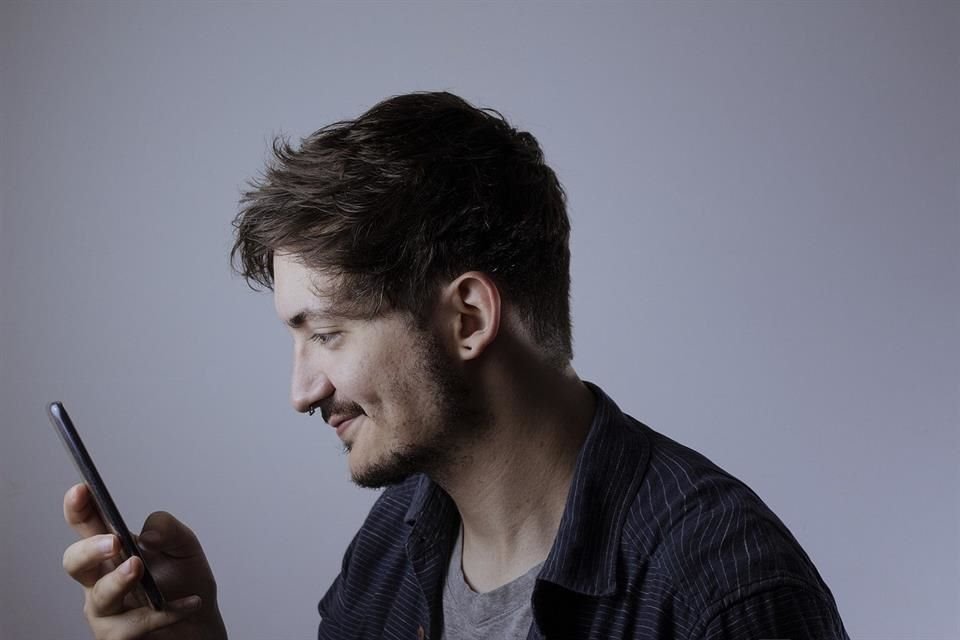Si el sistema identifica incorrectamente a un espectador como menor, el error puede corregirse mostrando a YouTube una identificación emitida por el gobierno, una tarjeta de crédito o una selfie.