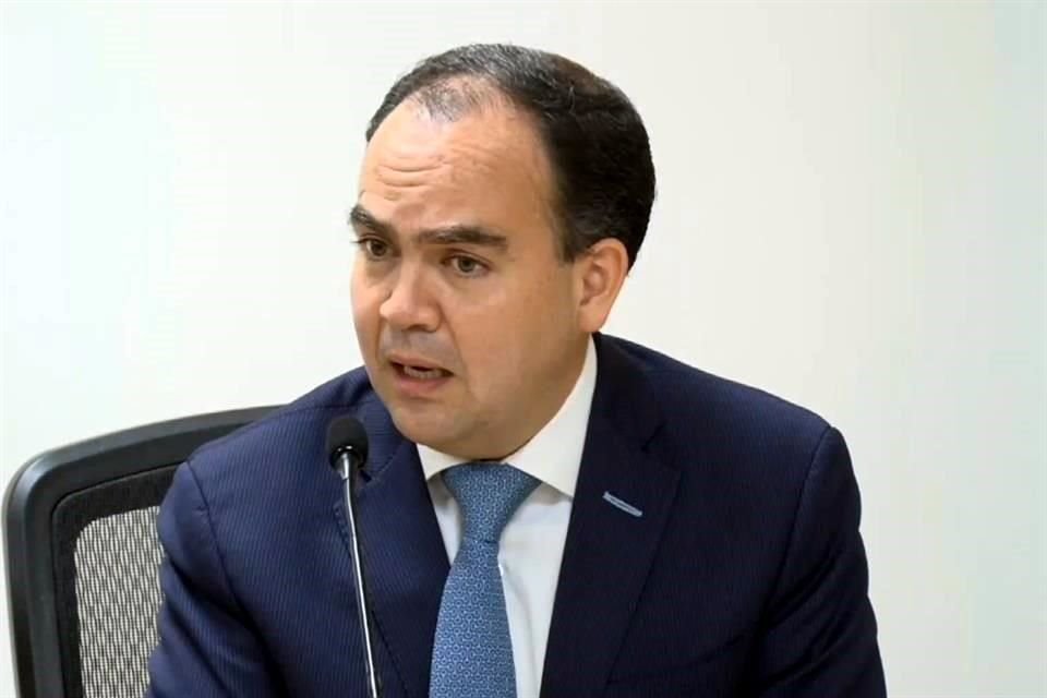 Patricio Caso, vicepresidente de Asuntos Públicos de Coca Cola México, anunció la decisión de la compañía de reducir azúcares en las bebidas que produce la compañía.