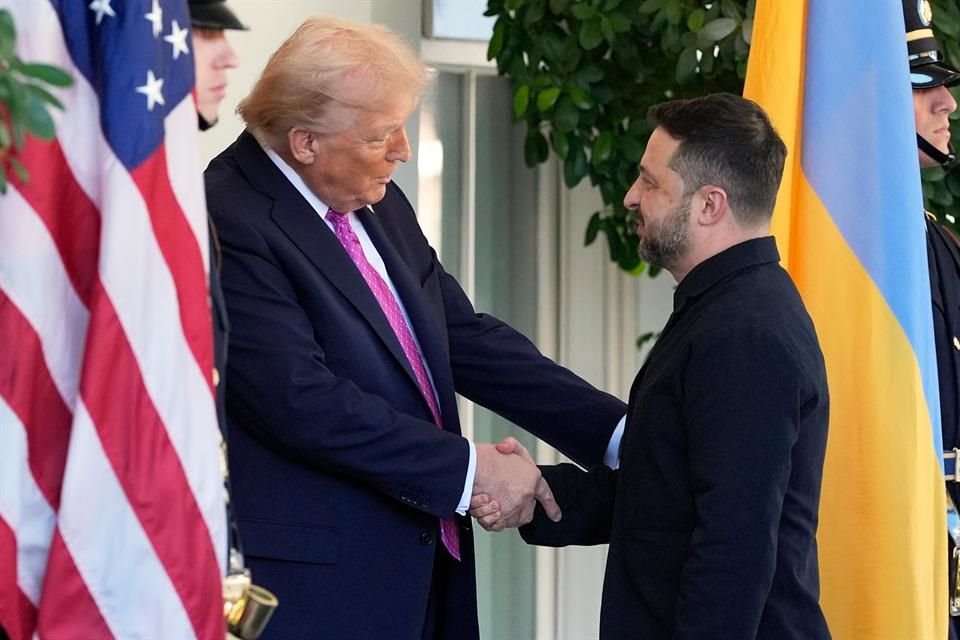 El Presidente de Volodymyr Zelensky llegó a la Casa Blanca para renuirse con Trump, con quien discutirá la entrega de misiles Tomahawk.