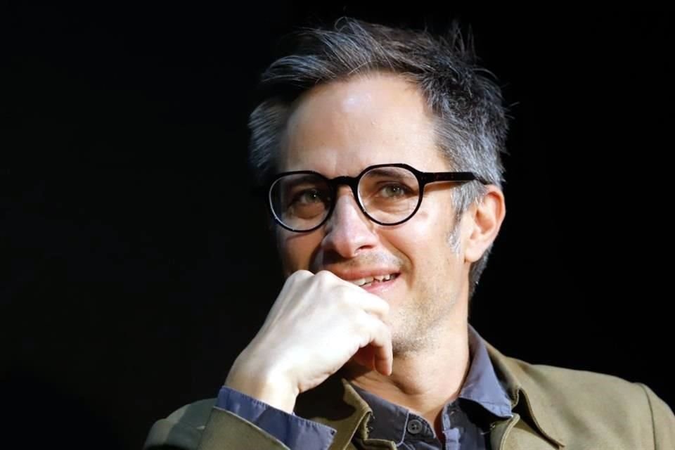 Gael García Bernal  interpreta al navegante Fernando de Magallanes.