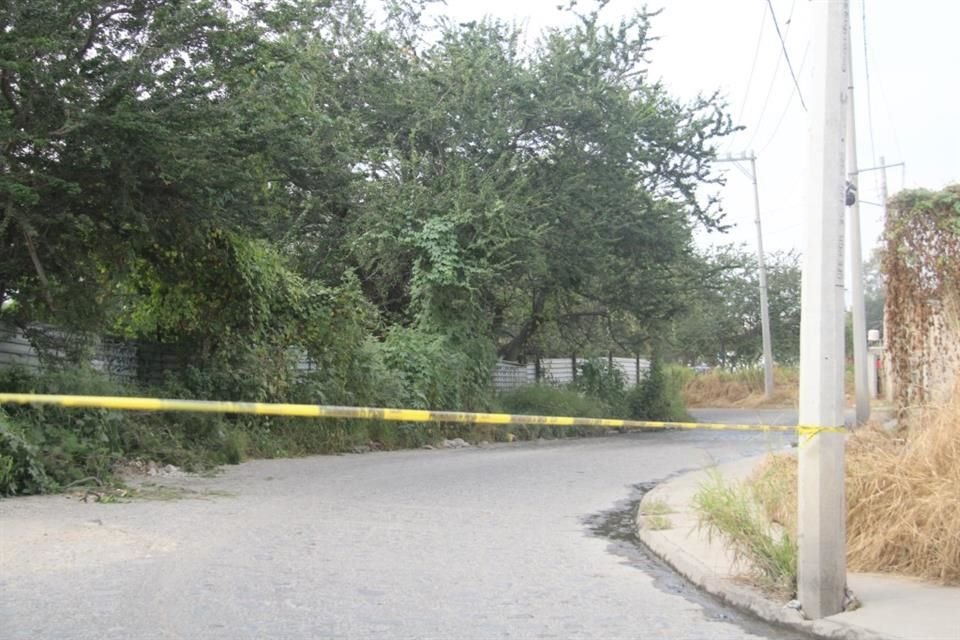 El cuerpo de un hombre con un golpe en la cabeza fue localizado en la Colonia La Piedrera, en Tlaquepaque.